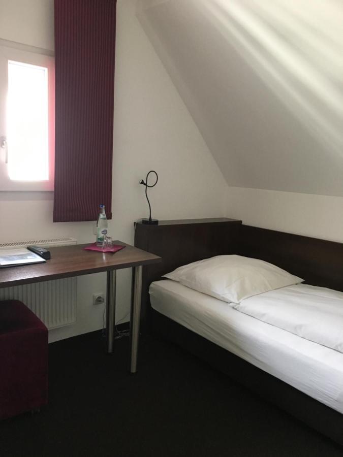 Hotel Bergbauer Mit Late-Self-Check-In Neuburg an Der Donau Ngoại thất bức ảnh
